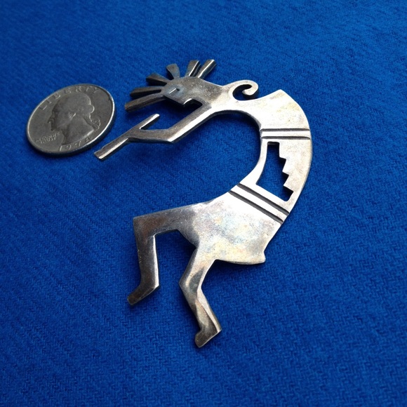 Vintage Sterling Silver Kokopelli Brooch - Picture 7 of 8